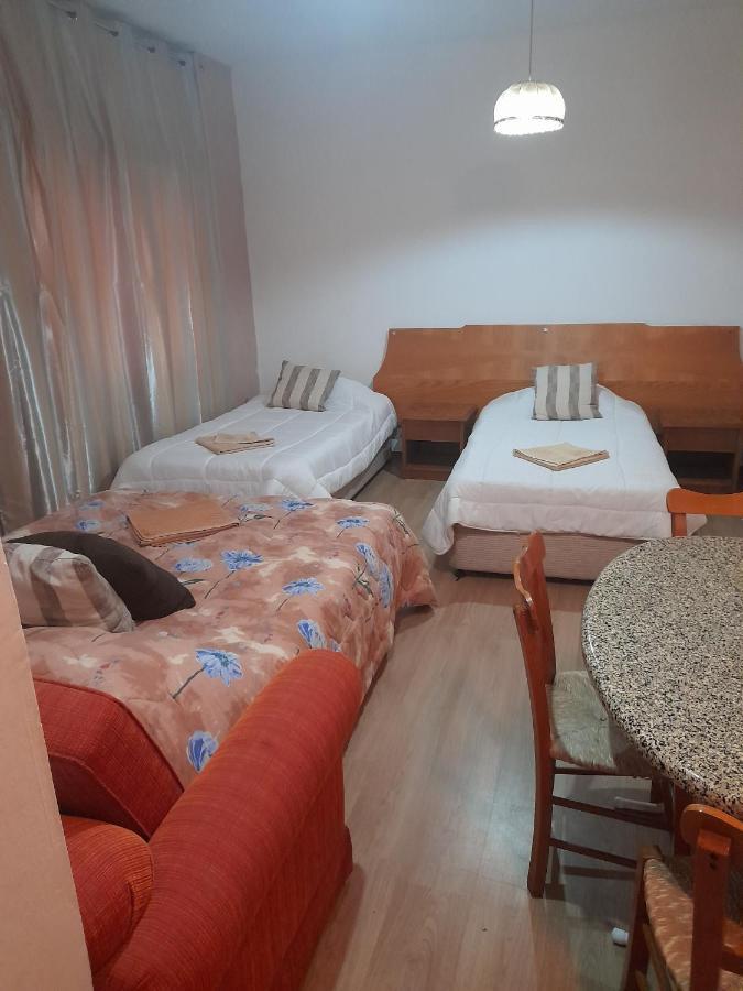 Onisillos Hotel Larnaca Esterno foto