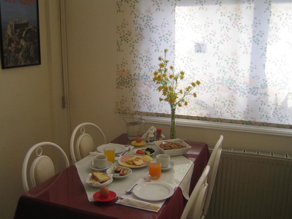 Onisillos Hotel Larnaca Esterno foto