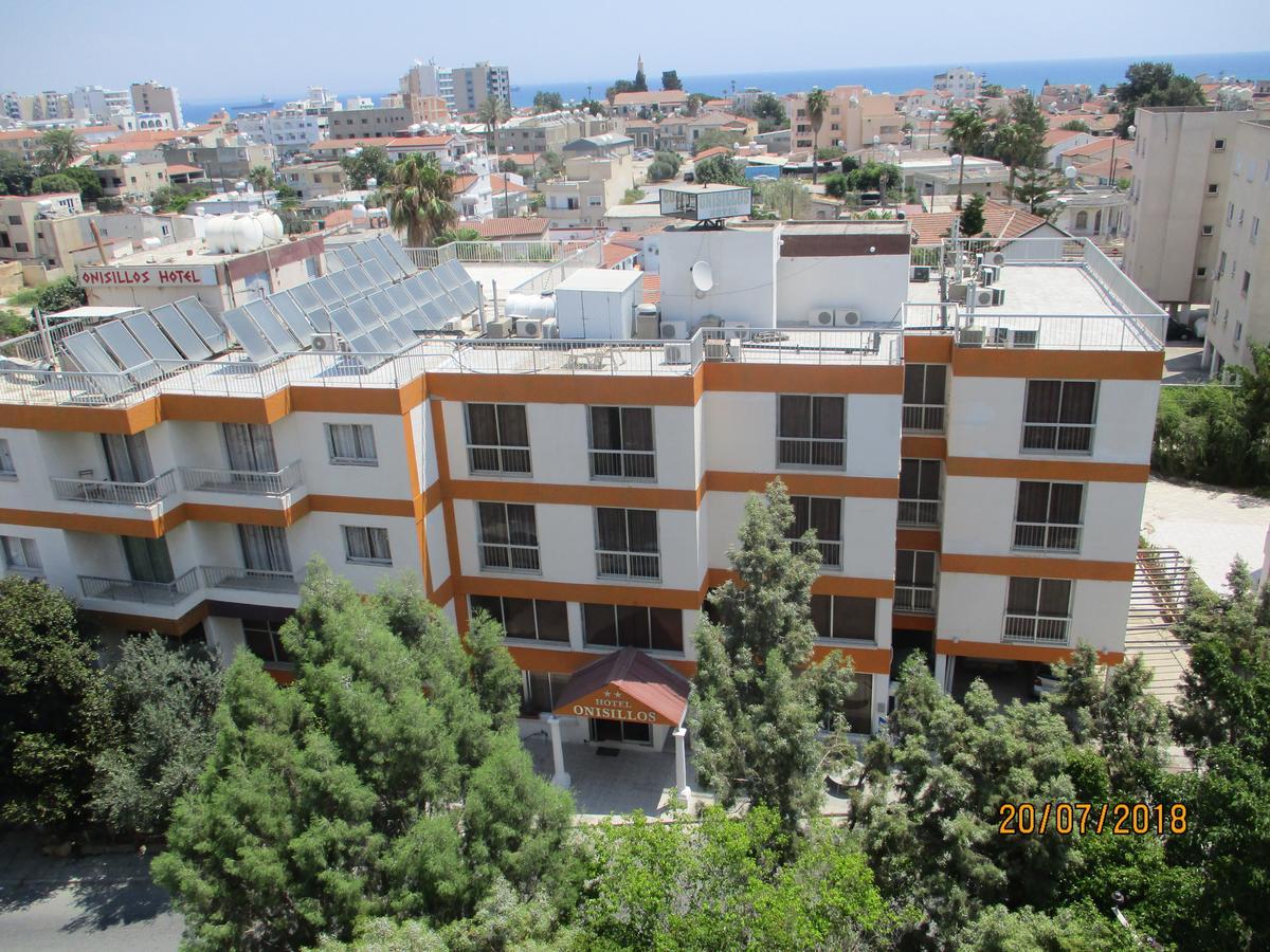 Onisillos Hotel Larnaca Esterno foto