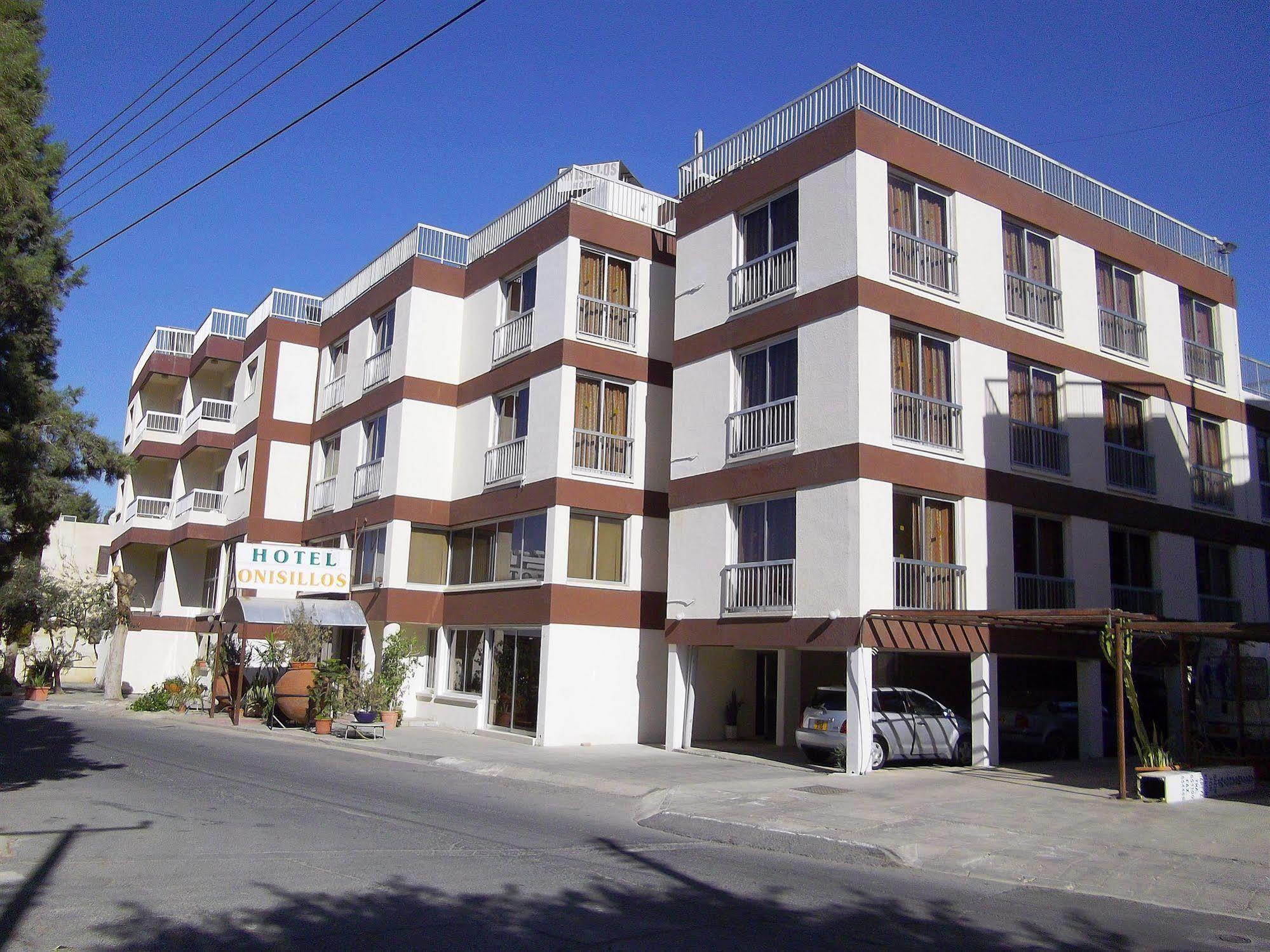 Onisillos Hotel Larnaca Esterno foto