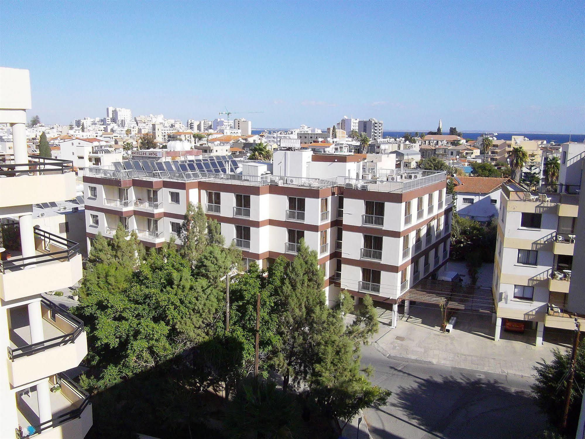 Onisillos Hotel Larnaca Esterno foto